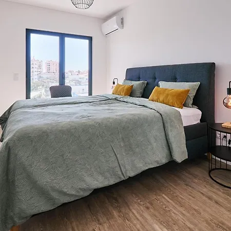 Terraco Daniel 아파트 *